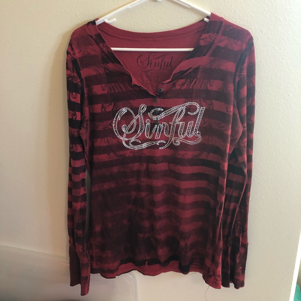 Ladies Sinful X-Large shirt